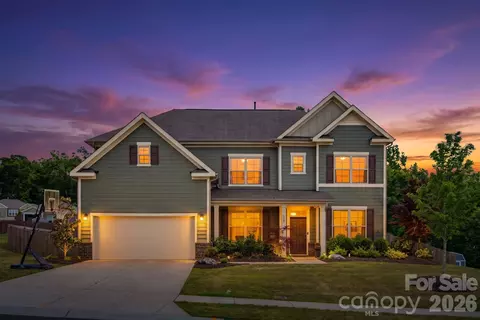 840 Oak Manor Se Dr SE, Concord, NC 28025