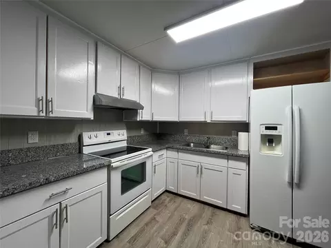 4723 Linden St, Columbia, SC 29203