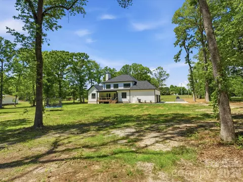 Exterior - 511 Fowler Rd, Monroe, NC 28110 photo 5 of 7