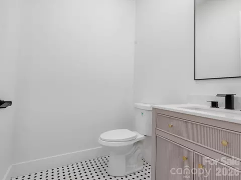 Bath - 511 Fowler Rd, Monroe, NC 28110 photo 1 of 10