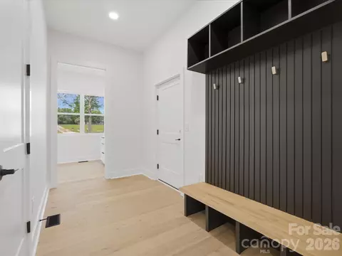 Entry Way - 511 Fowler Rd, Monroe, NC 28110 photo 2 of 4