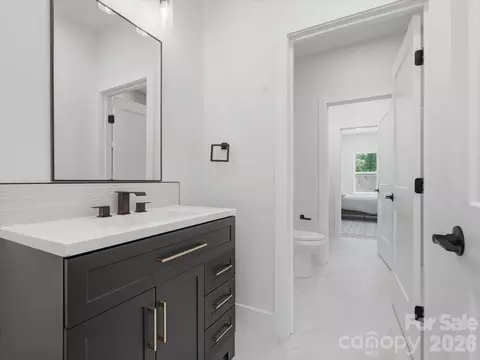 Bath - 511 Fowler Rd, Monroe, NC 28110 photo 8 of 10