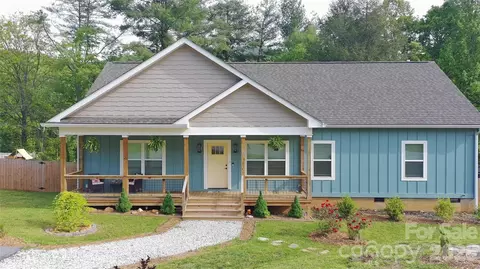 39 Arlington Oaks Ln, Bryson City, NC 28713