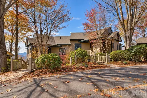 600 Andrew Banks D4 Rd #D4, Burnsville, NC 28714