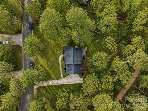 551 Dovefield Dr, Indian Trail, NC 28079