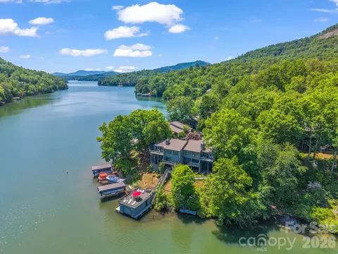 176 Quail Cove 1710 Rd #1710, Lake Lure, NC 28746