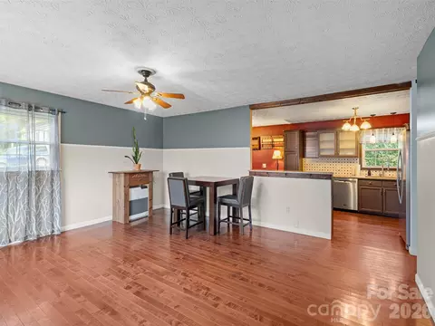 Living - 84 Candlelight Cir, Clyde, NC 28721 photo 1 of 3