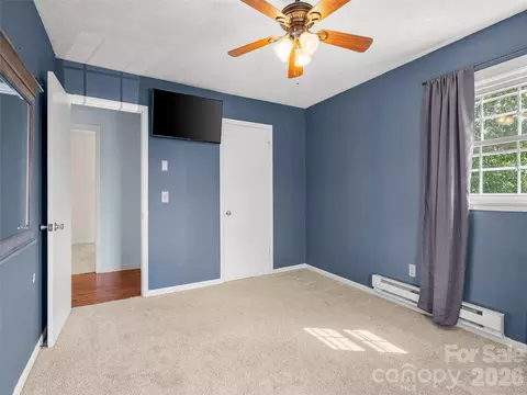 Bedroom - 84 Candlelight Cir, Clyde, NC 28721 photo 5 of 5