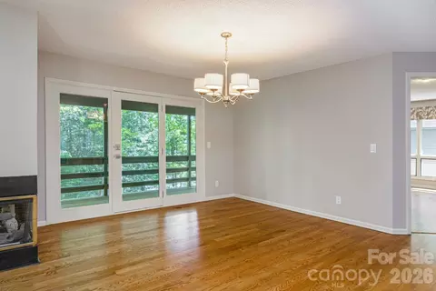Living - 133 Forest View Dr, Flat Rock, NC 28731 photo 8 of 9