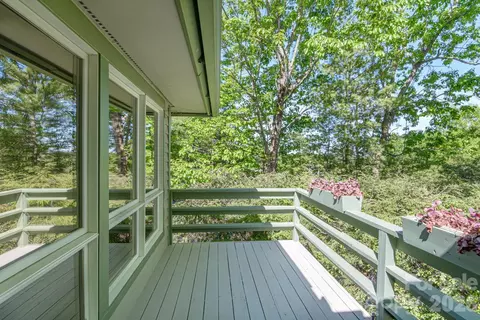 Exterior - 133 Forest View Dr, Flat Rock, NC 28731 photo 2 of 4