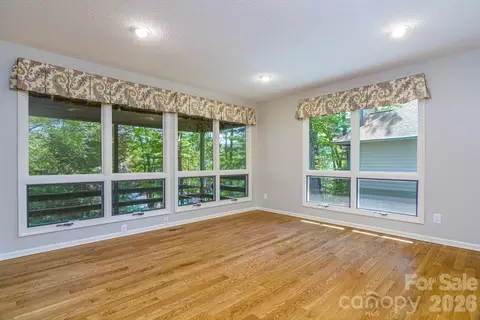 Living - 133 Forest View Dr, Flat Rock, NC 28731 photo 9 of 9