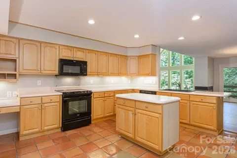 Kitchen - 133 Forest View Dr, Flat Rock, NC 28731 photo 2 of 2