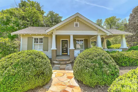 321 Circle Ave, Charlotte, NC 28207
