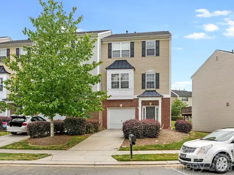 9785 Walkers Glen Nw Dr NW, Concord, NC 28027