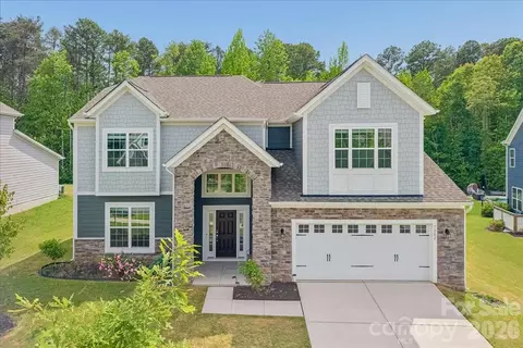 7202 Glenroe Dr, Huntersville, NC 28078