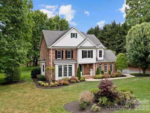 103 Berry Hill 10 Dr #10, Hendersonville, NC 28791