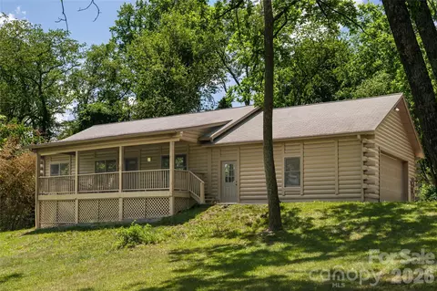 20 Small Mountain Dr, Asheville, NC 28805