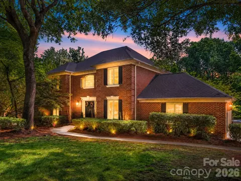 1819 Kilmonack Ln, Charlotte, NC 28270