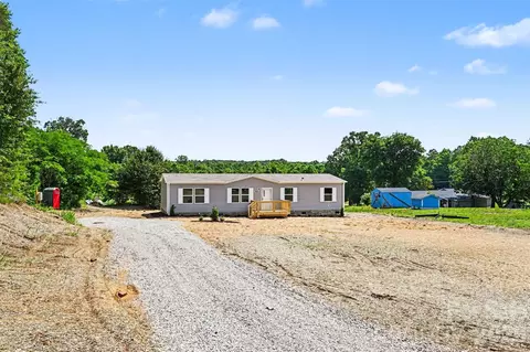 Exterior - 9526 Caycee Dr, Davidson, NC 28036 photo 1 of 3