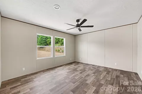 Living - 9526 Caycee Dr, Davidson, NC 28036 photo 2 of 3