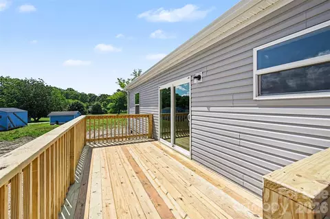 Exterior - 9526 Caycee Dr, Davidson, NC 28036 photo 2 of 3