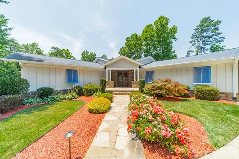 19533 Bustle Rd, Cornelius, NC 28031