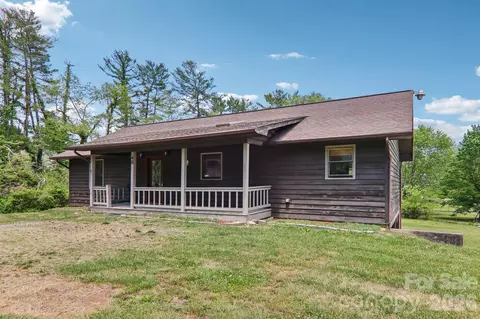 Exterior - 48 Chambers View Dr, Clyde, NC 28721 photo 6 of 9