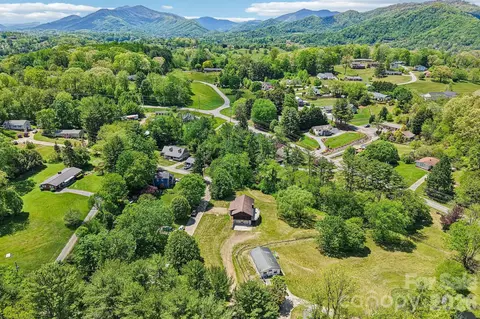View/Area - 48 Chambers View Dr, Clyde, NC 28721 photo 1 of 3
