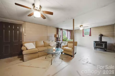 Other - 1329 33rd Se St SE, Conover, NC 28613 photo 3 of 11