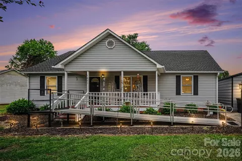 1401 Gordon Rd, Rock Hill, SC 29732