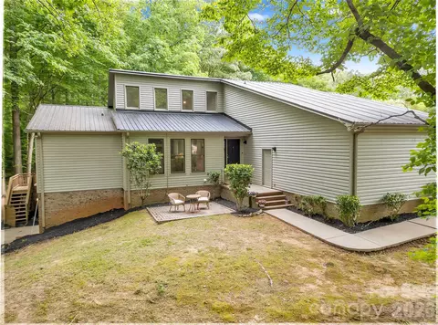 128 Spencer Woods Dr, Dallas, NC 28034