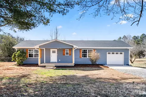 179 Stephens Ln, Thomasville, NC 27360