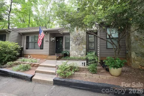2772 Dogwood Hills Ct, Fort Mill, SC 29715