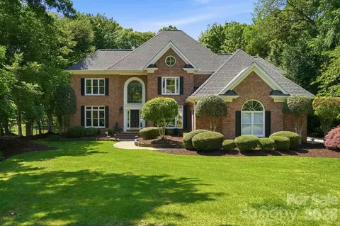 11924 Shoal Creek Ct, Charlotte, NC 28277