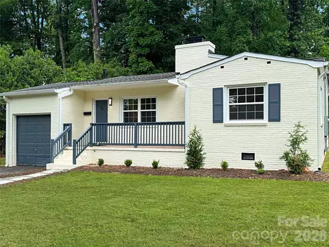 4065 Hiddenbrook Dr, Charlotte, NC 28205