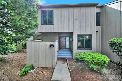 58 Ridgeport Rd, Clover, SC 29710