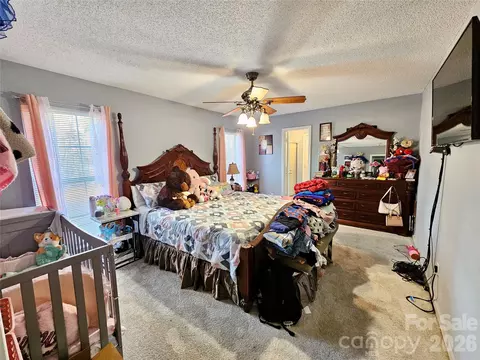 Bedroom - 16318 Sc Hwy 102 Hwy, Patrick, SC 29584 photo 1 of 9