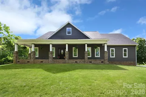 36276 Vick Rd, New London, NC 28127