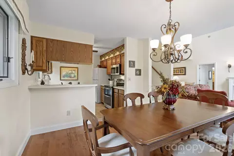 Dining - 320 Dawnbrook Dr, Flat Rock, NC 28731 photo 2 of 2
