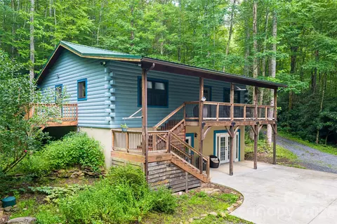 4035 Bald Creek Rd, Clyde, NC 28721