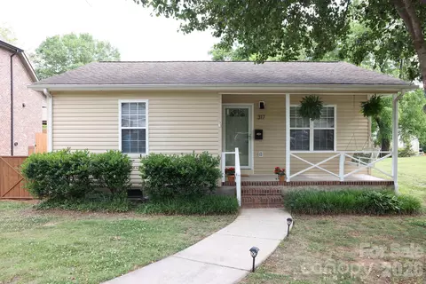 317 Devine Ave, Belmont, NC 28012