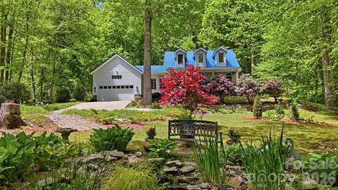 438 Serenity Mountain Rd, Waynesville, NC 28786