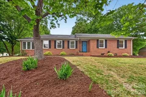 6219 Welford Rd, Charlotte, NC 28211