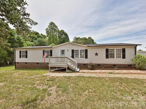 4076 Ritchfield Dr, Lincolnton, NC 28092