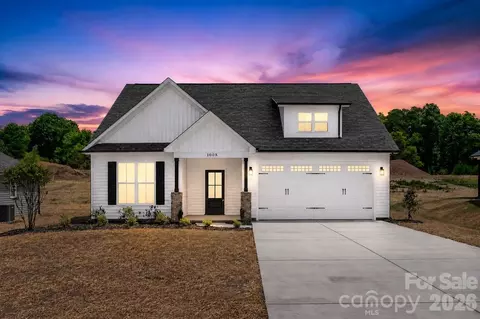 1008 Speight Rd, Albemarle, NC 28001