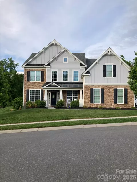 323 Forsythia Ln, Tega Cay, SC 29708