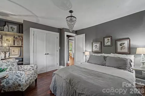 Bedroom - 75 Mountain View Rd, Sylva, NC 28779 photo 2 of 5