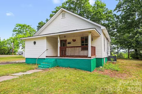 250 Halyburton Ne St NE, Concord, NC 28025