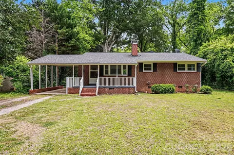 20 Wright Ave, York, SC 29745