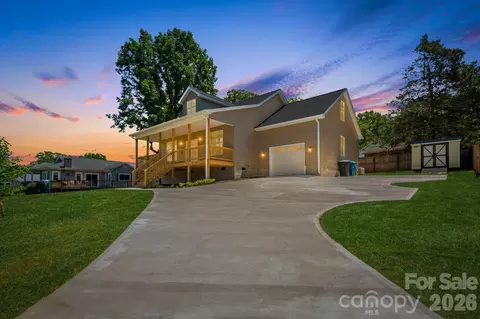 144 Georgia Ave, Forest City, NC 28043